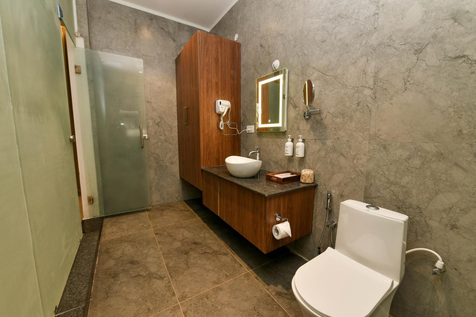 Inventree Aranya Resort & Spa Мадикери Экстерьер фото