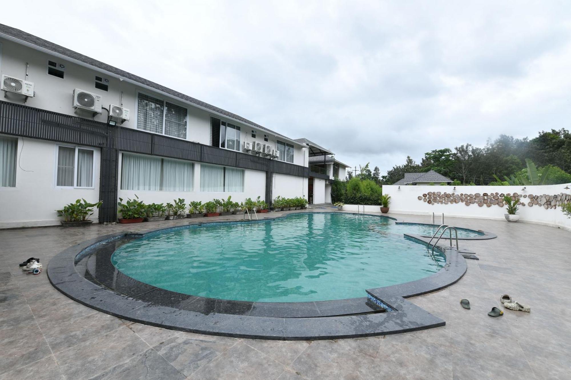 Inventree Aranya Resort & Spa Мадикери Экстерьер фото