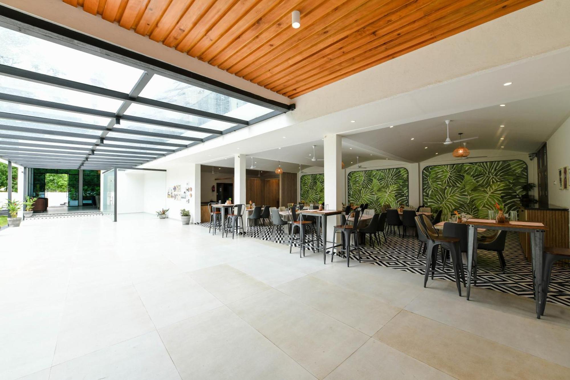 Inventree Aranya Resort & Spa Мадикери Экстерьер фото