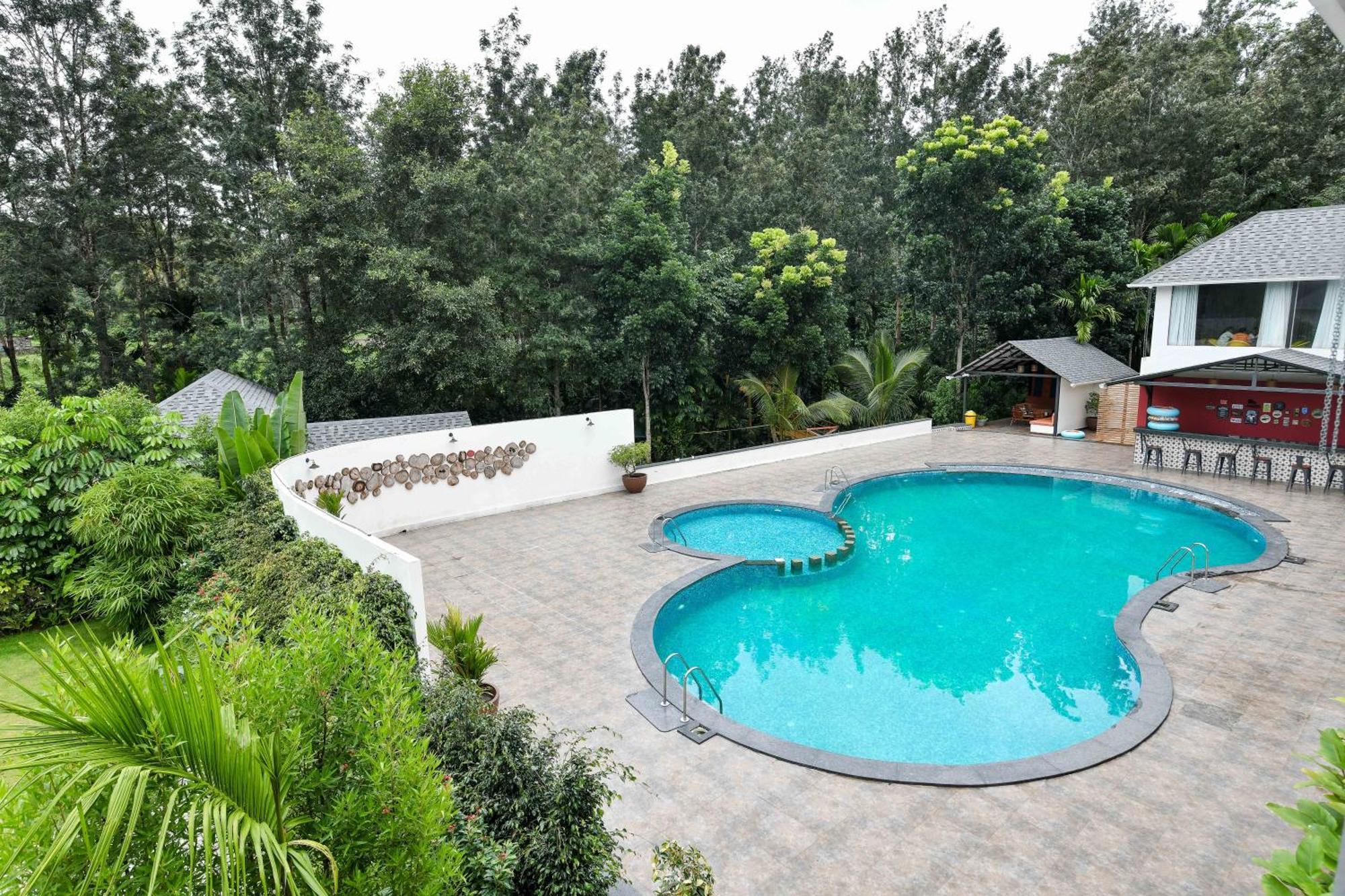 Inventree Aranya Resort & Spa Мадикери Экстерьер фото