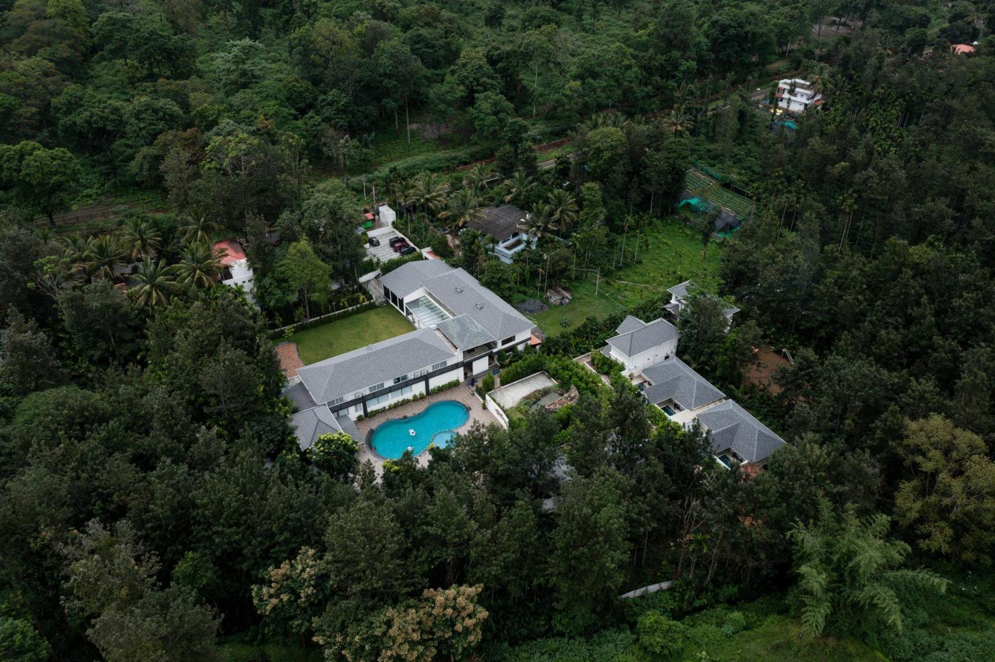 Inventree Aranya Resort & Spa Мадикери Экстерьер фото